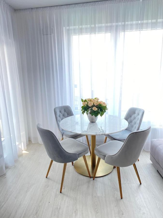 New Luxury City Centre Apartment With Panoramic View, Free Parking Bratislava Dış mekan fotoğraf