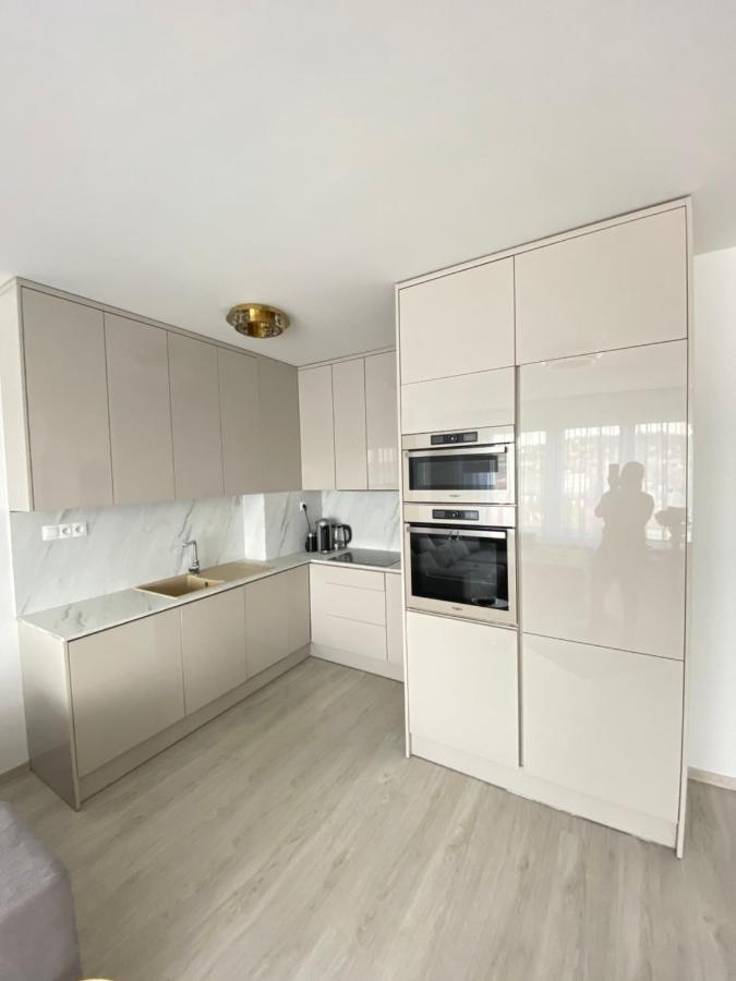 New Luxury City Centre Apartment With Panoramic View, Free Parking Bratislava Dış mekan fotoğraf